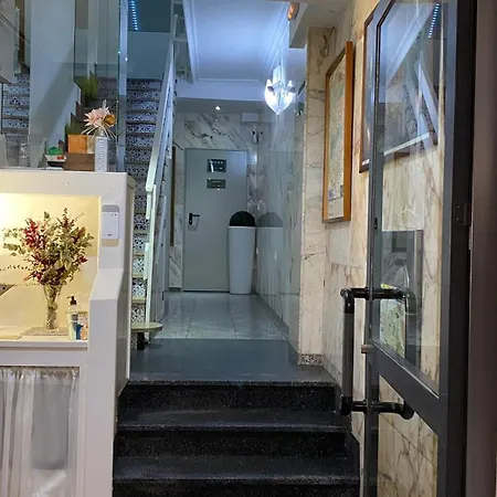 Rincon Extremeno Hotel *